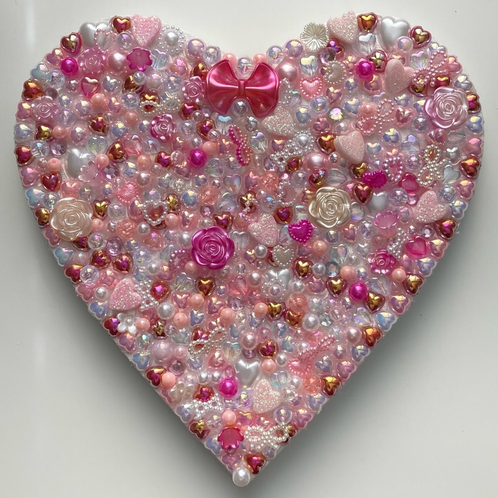 Heart Shape Textured Wall Art